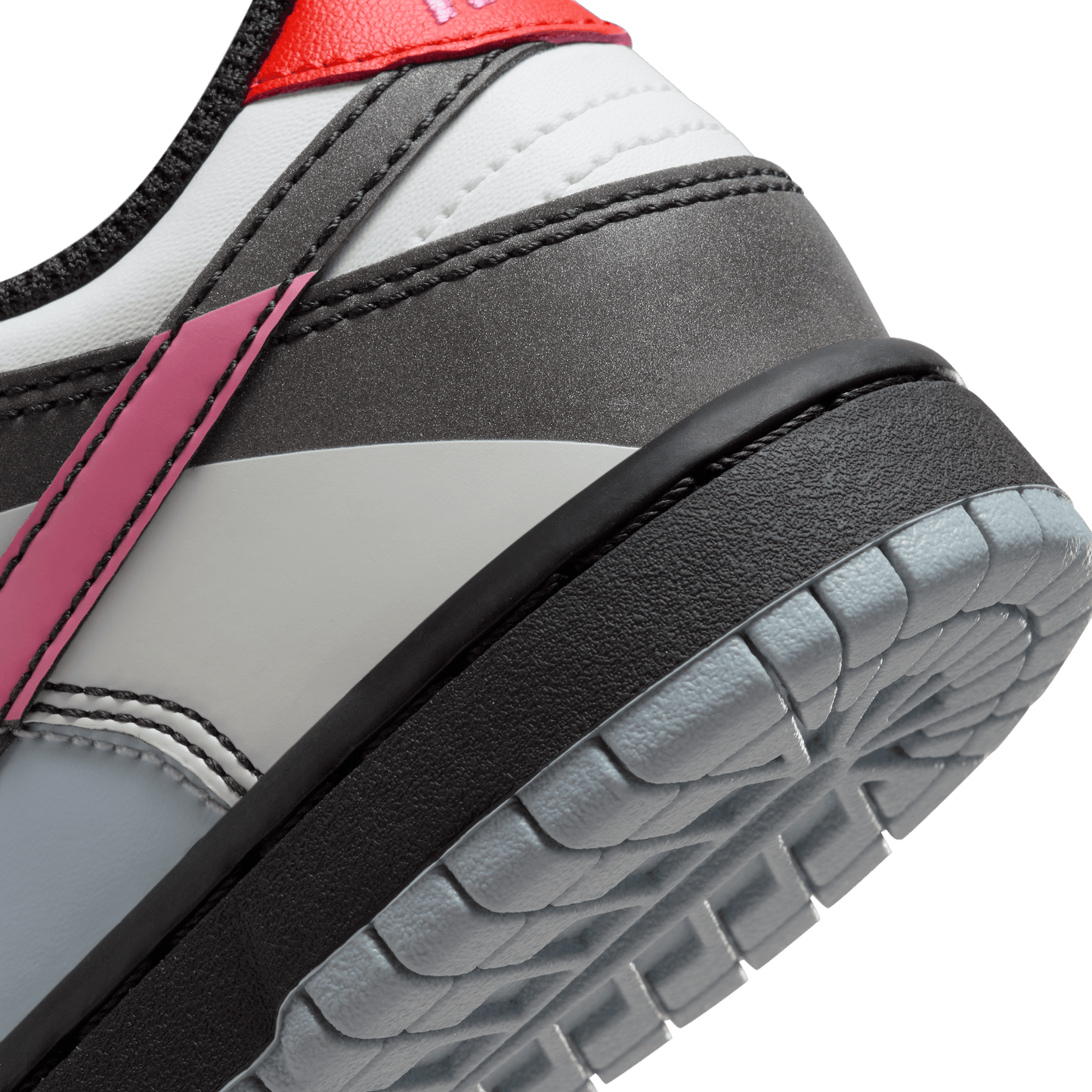 NIKE DUNK LOW SE (GS)