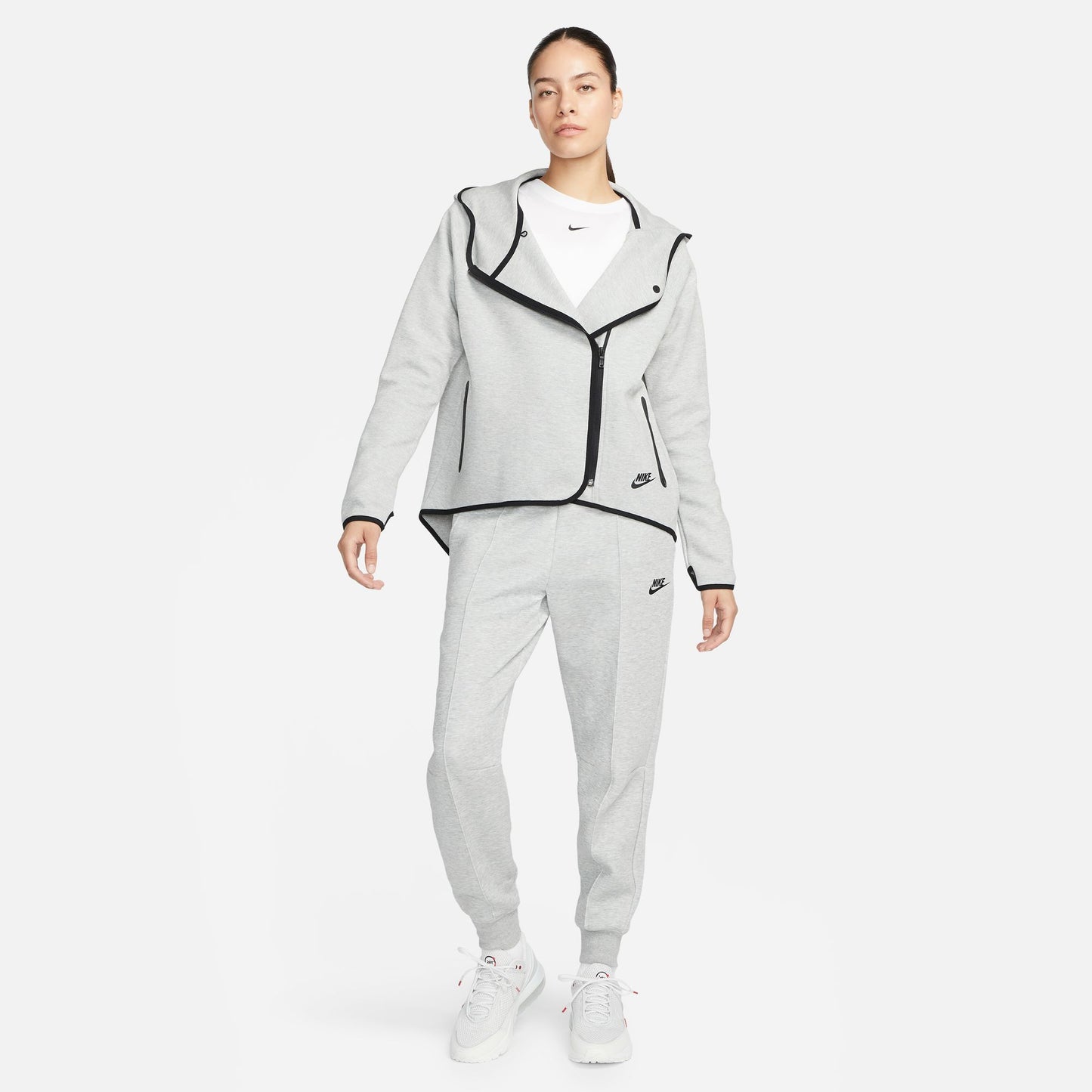 NIKE SPORTSWEAR TECH FLEECE HOODIE