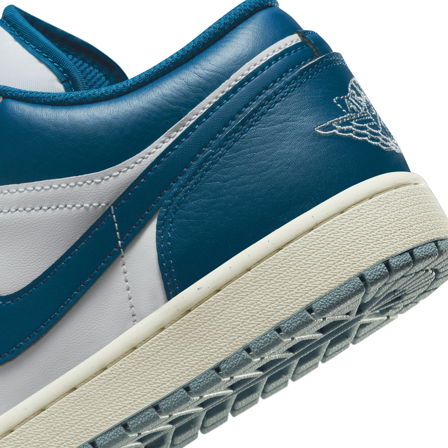 AIR JORDAN 1 LOW SE
