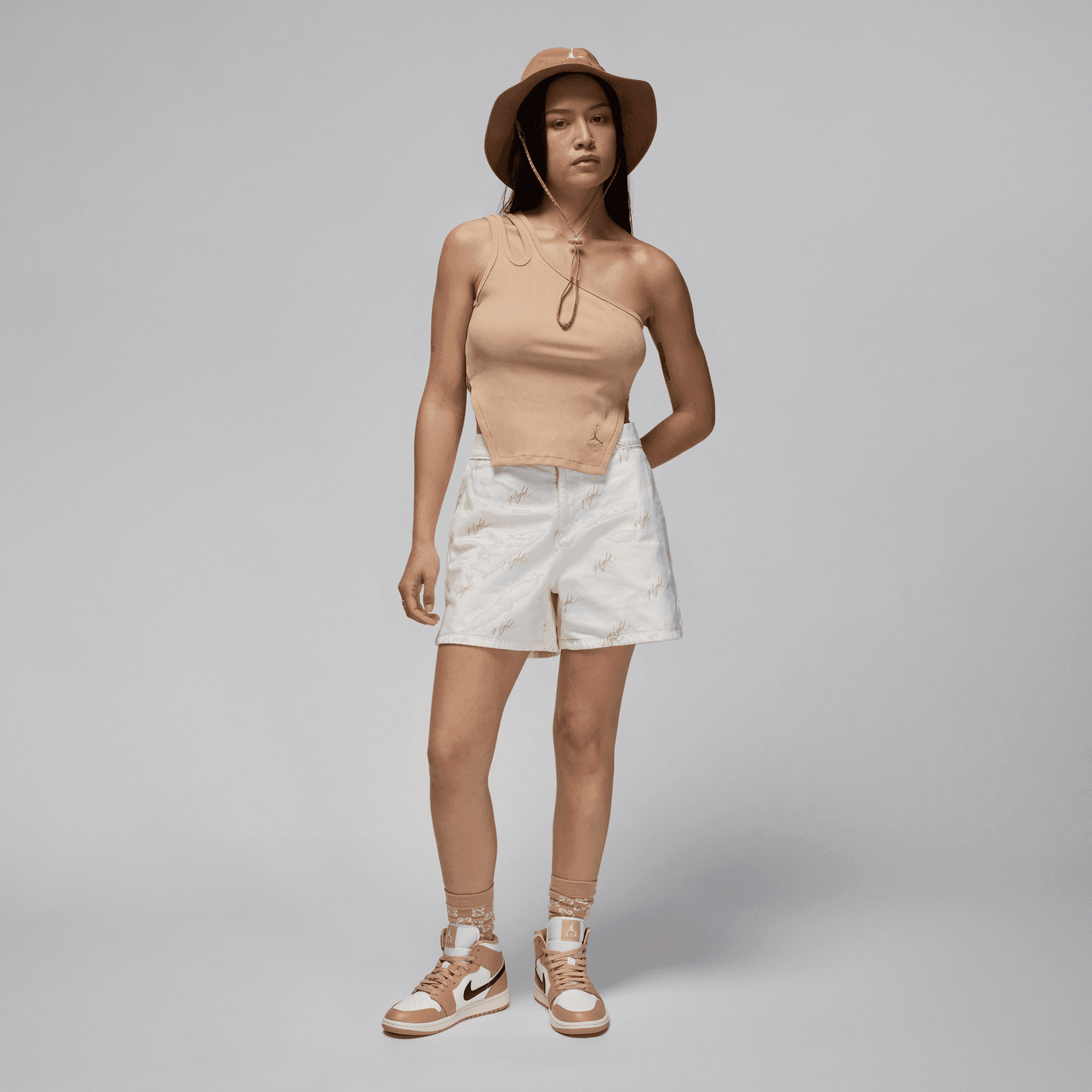 W J ASYM RIB TANK