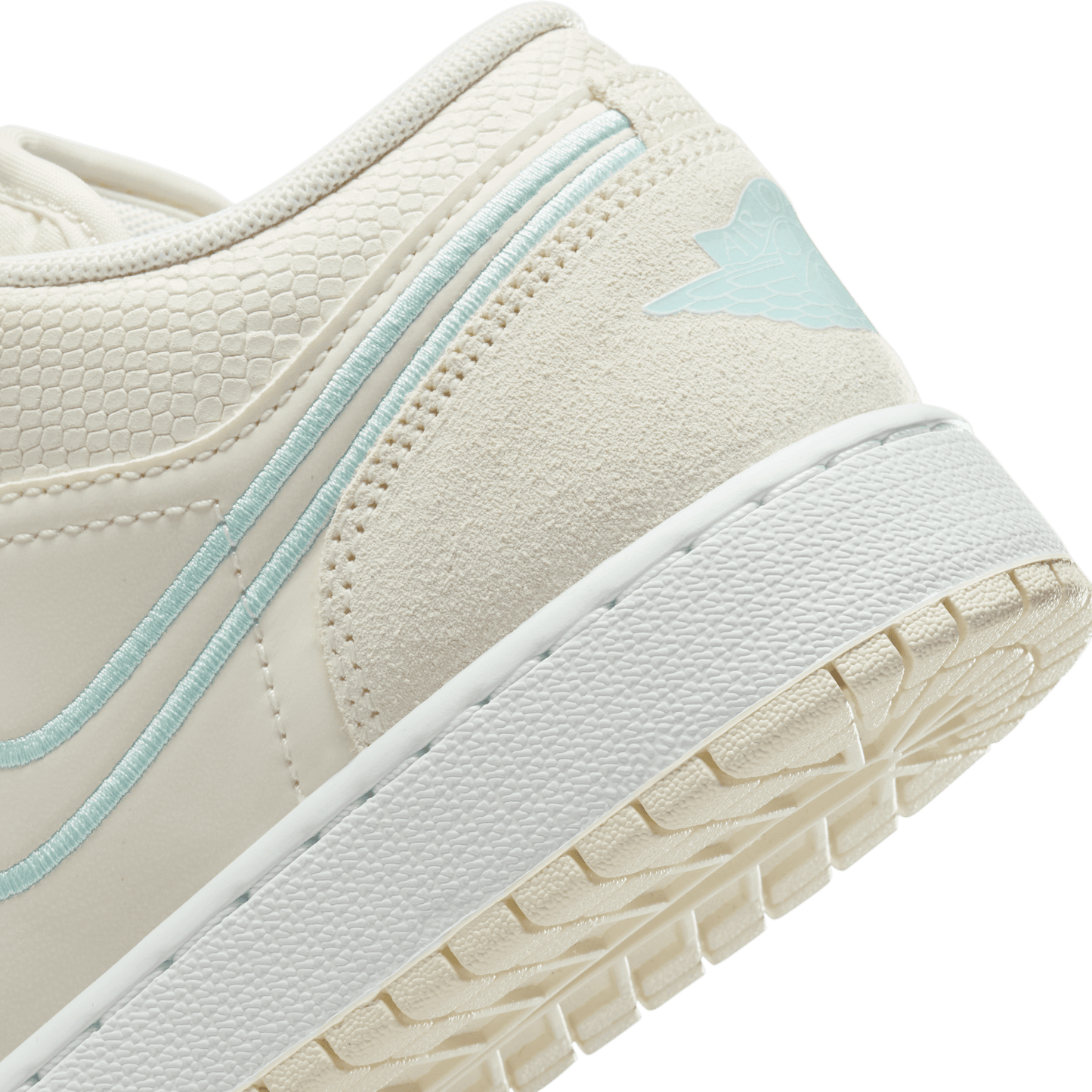 AIR JORDAN 1 LOW SE (GS)