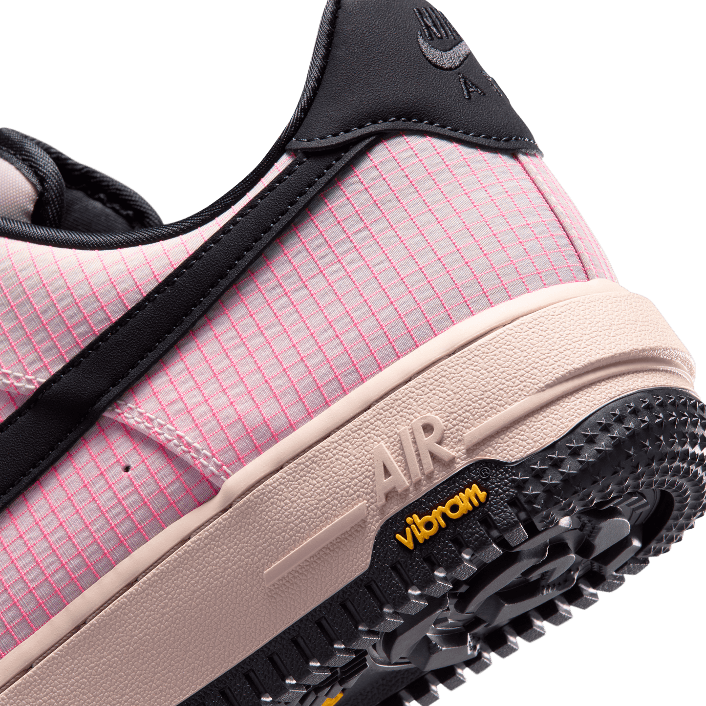 AIR FORCE 1 '07 LX VIBRAM