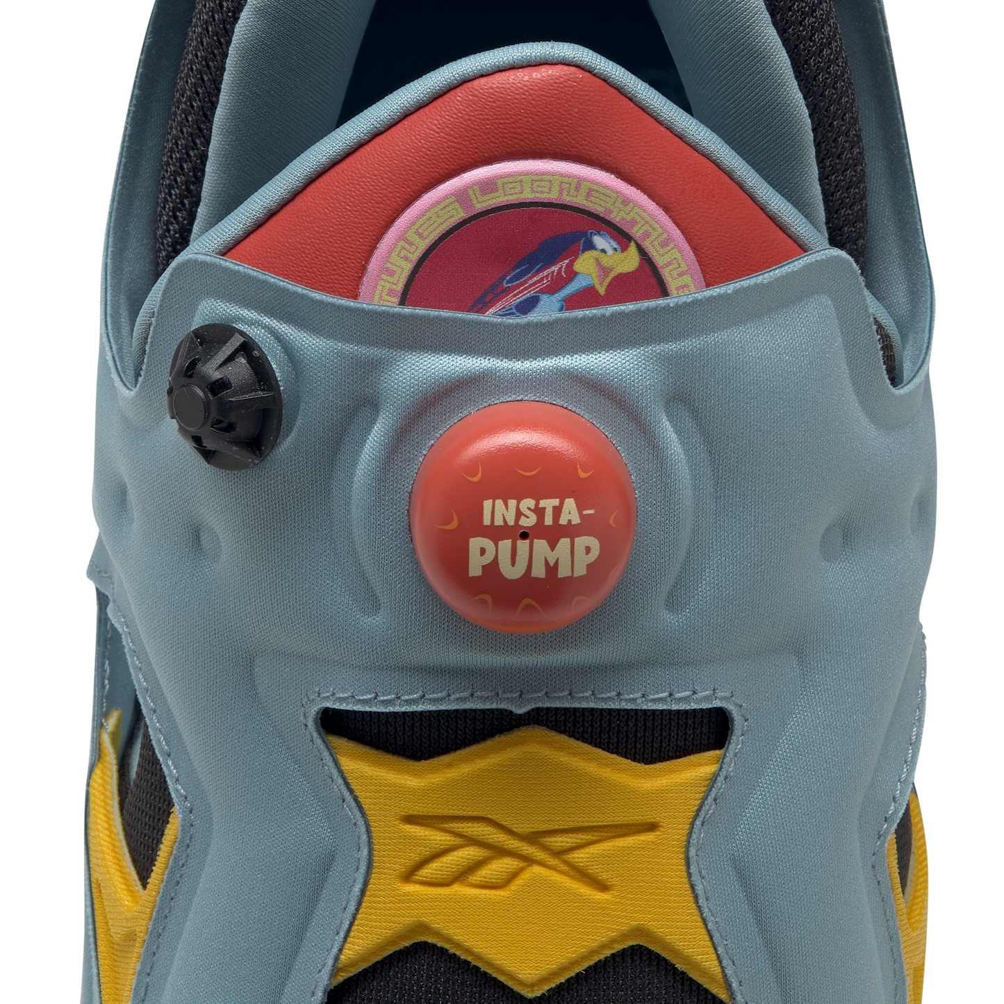 REEBOK LOONEY TUNES INSTAPUMP FURY 95