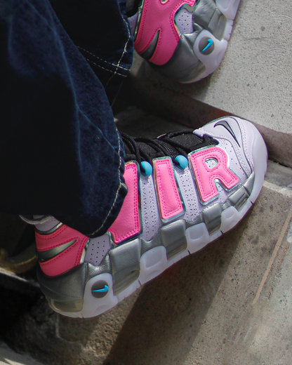 W NIKE AIR MORE UPTEMPO