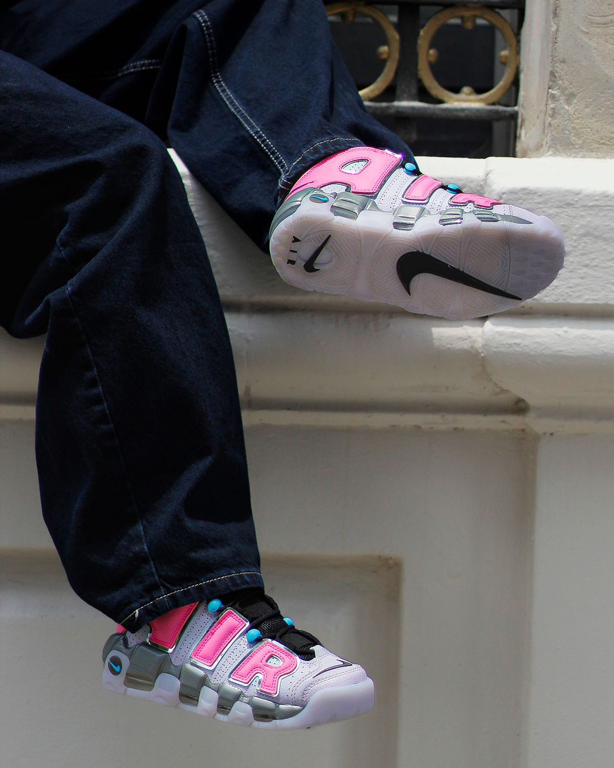W NIKE AIR MORE UPTEMPO