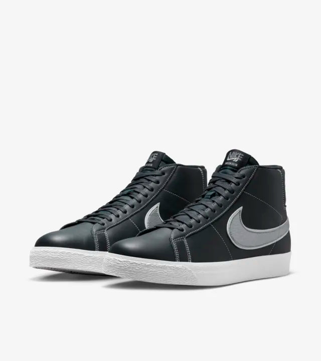 NIKE ZOOM BLAZER MID MS QS