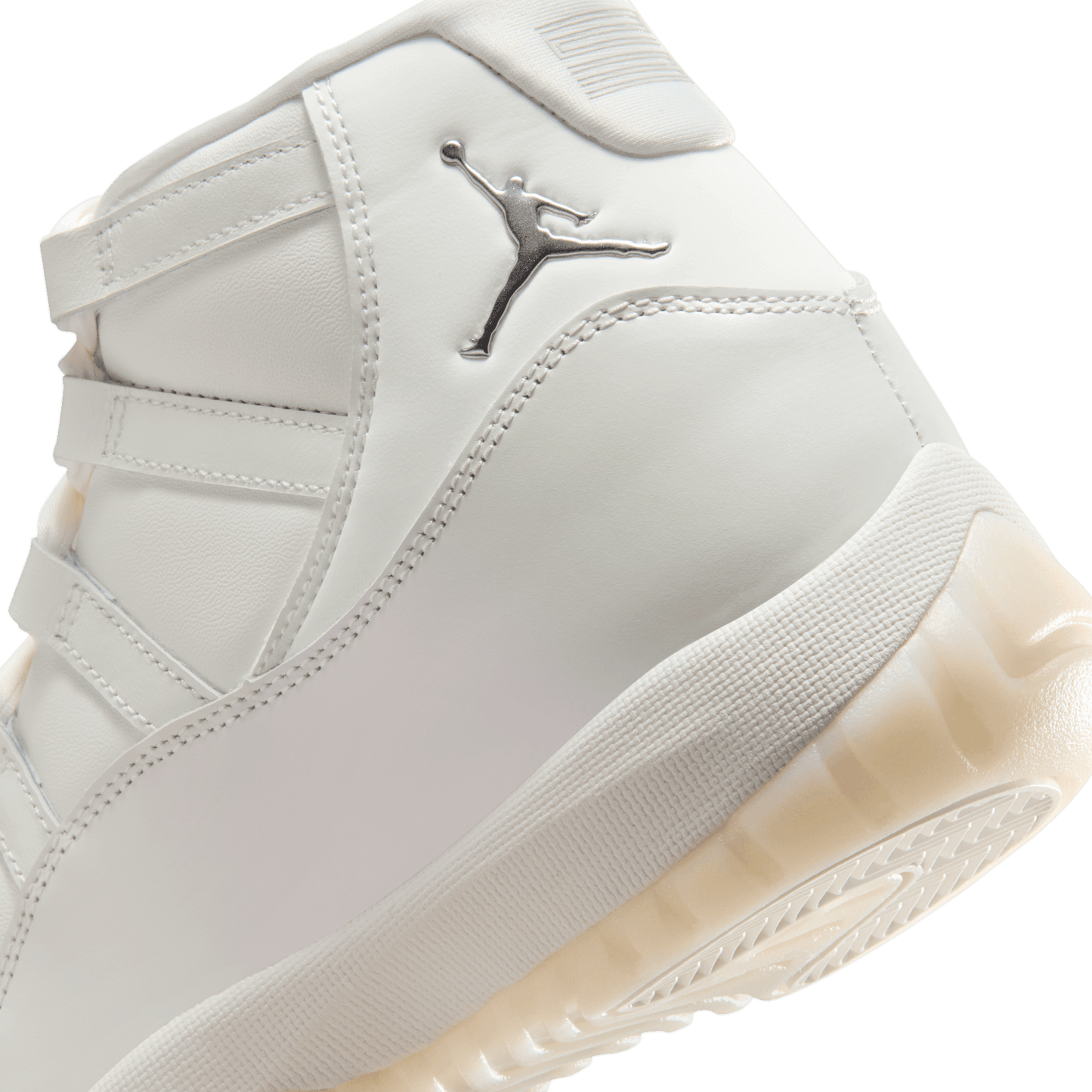 WMNS AIR JORDAN 11 RETRO