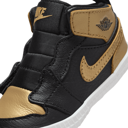 JORDAN 1 CRIB BOOTIE