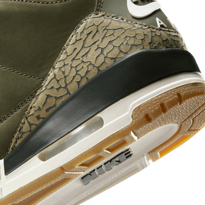 AIR JORDAN 3 RETRO