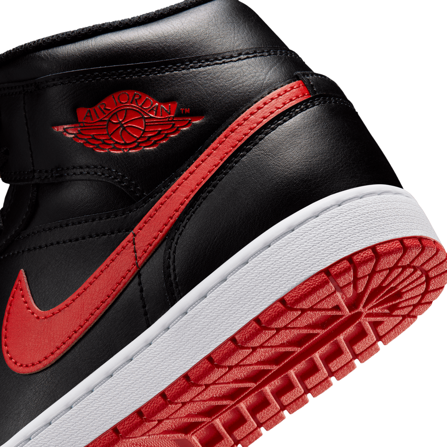 AIR JORDAN 1 MID