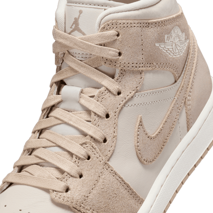 WMNS AIR JORDAN 1 MID SE