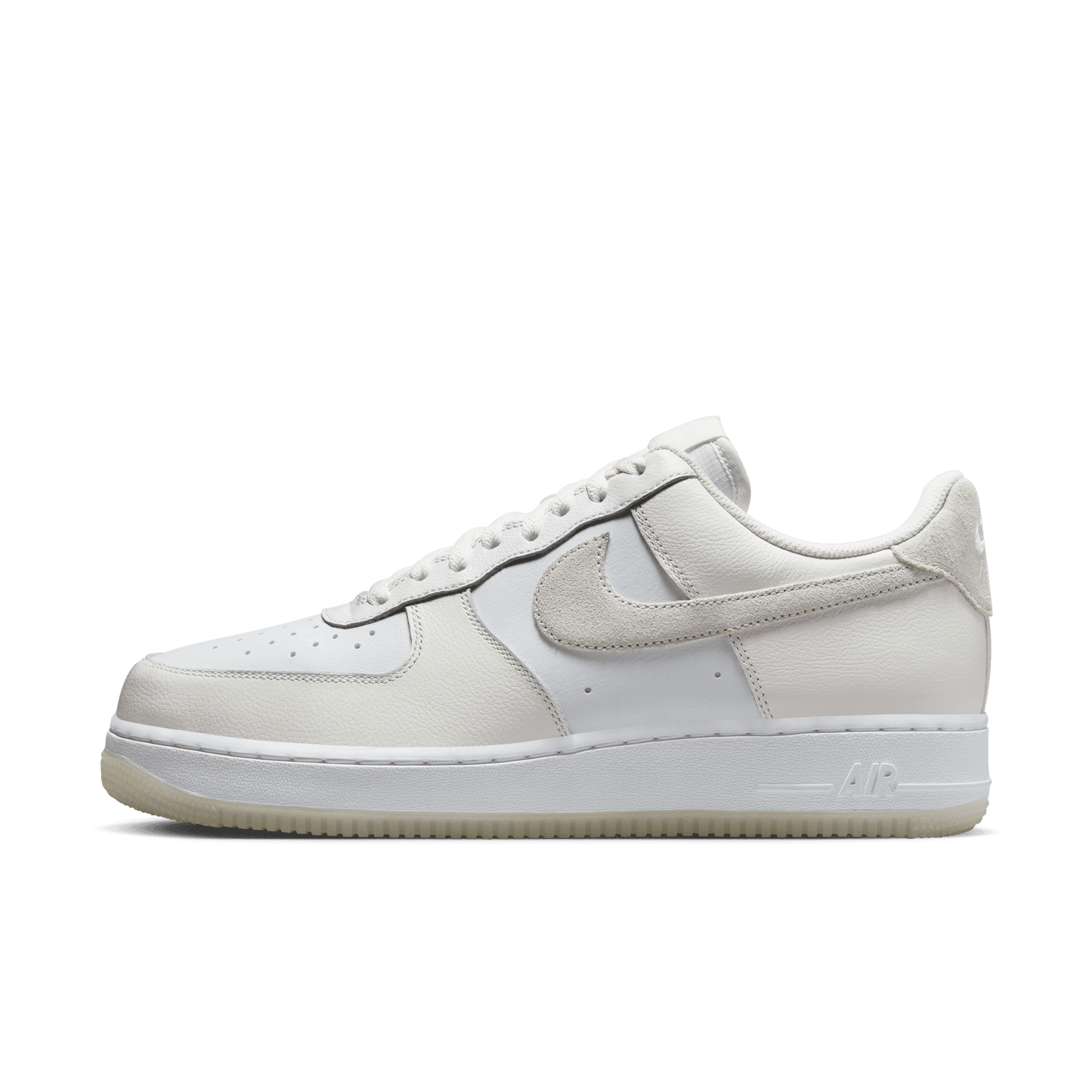 AIR FORCE 1 '07 LV8