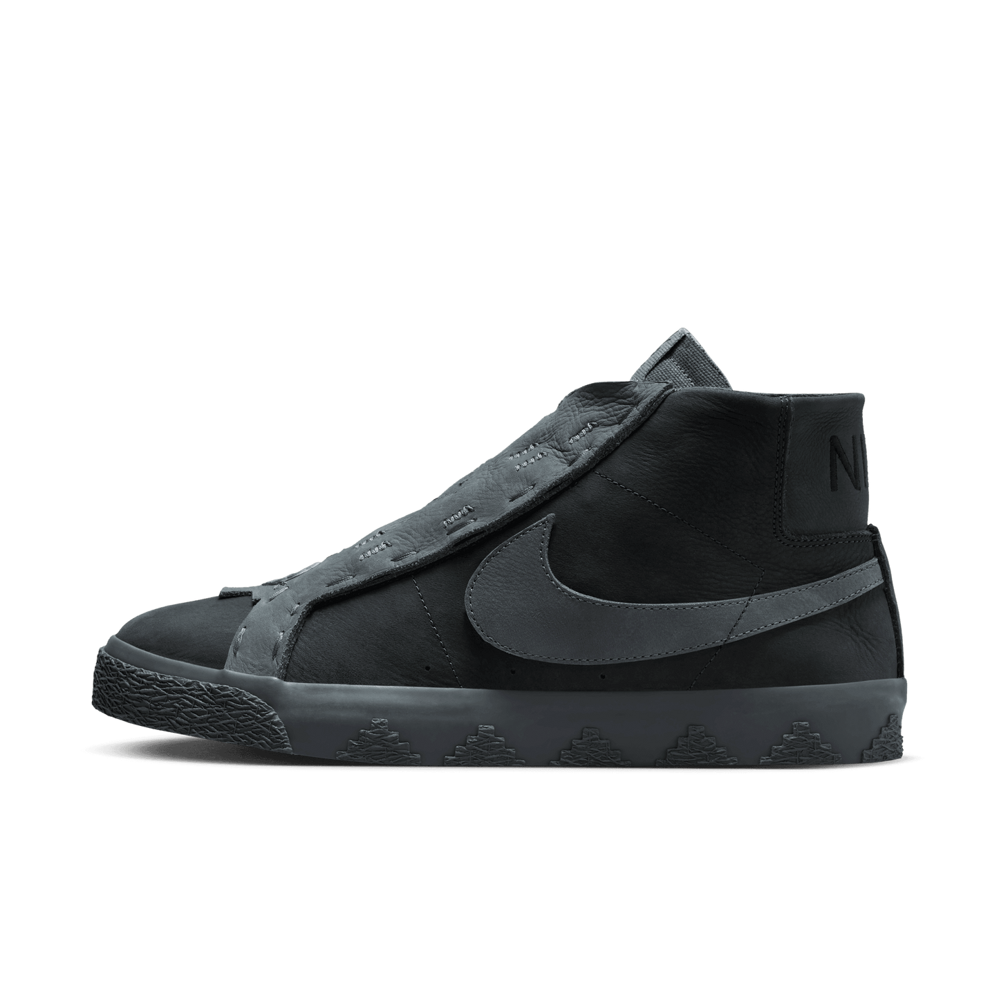 NIKE ZOOM BLAZER MID QS