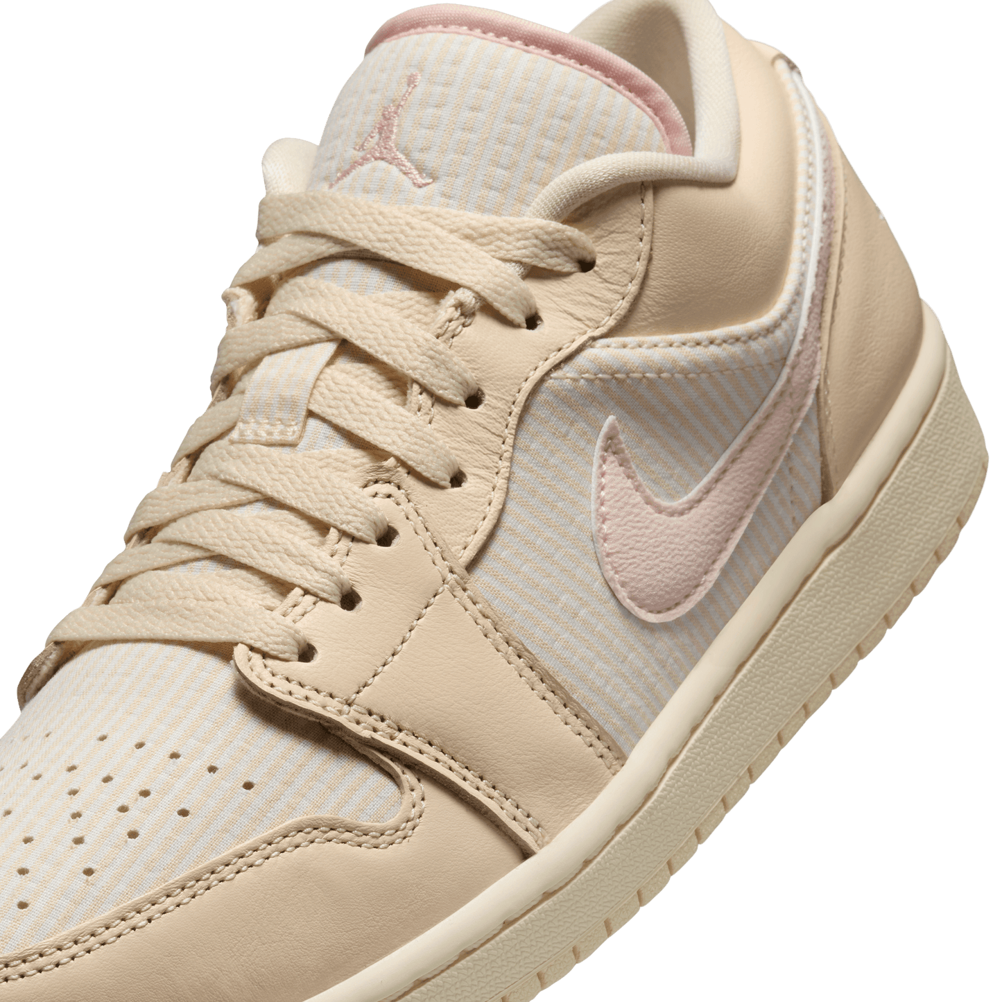 WMNS AIR JORDAN 1 LOW SE