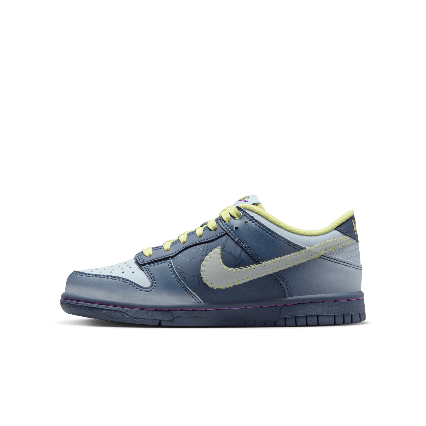 NIKE DUNK LOW BG