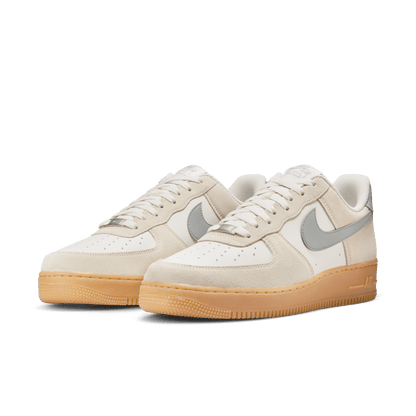 AIR FORCE 1 '07 LV8