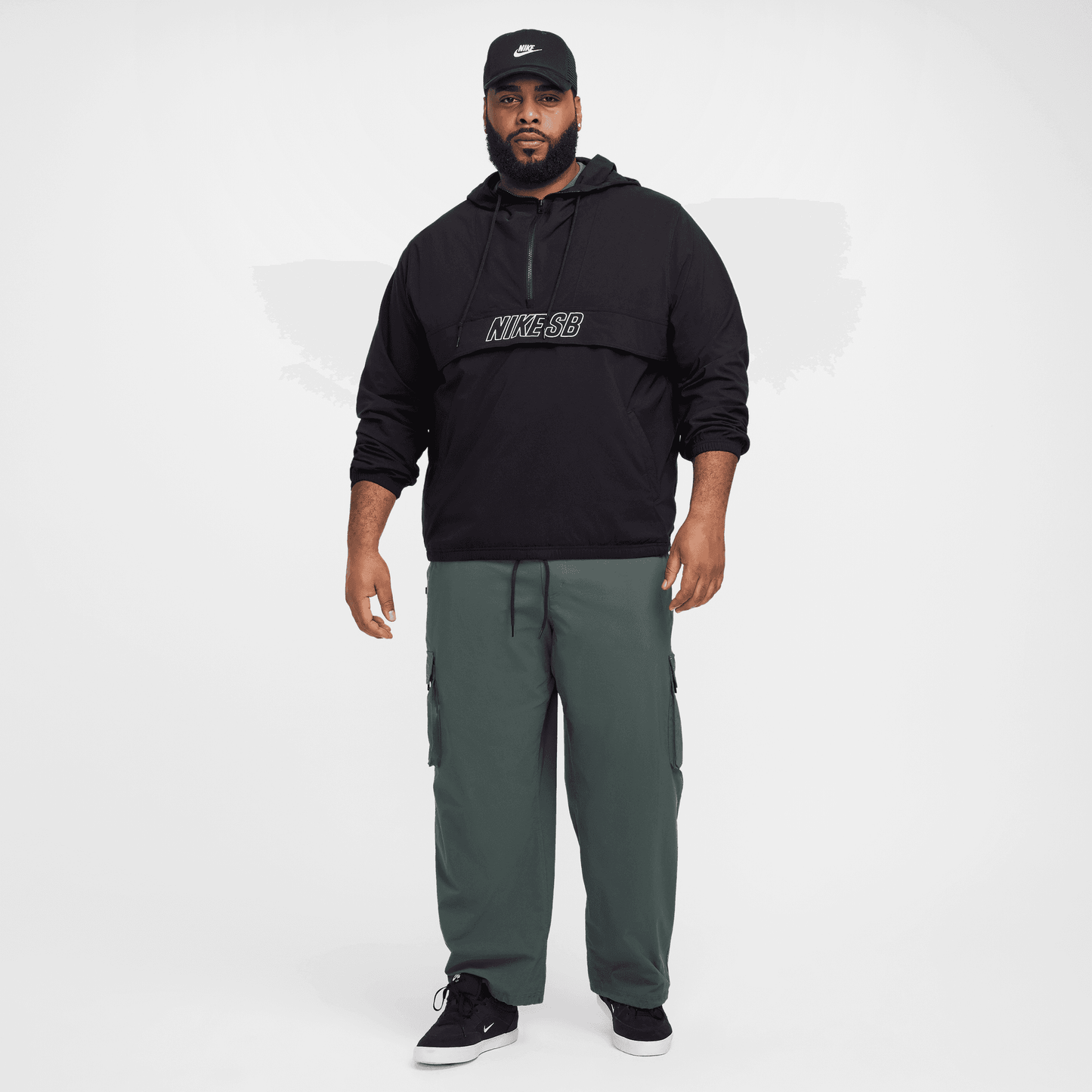 U NK SB DF ESSNTL ANORAK JKT