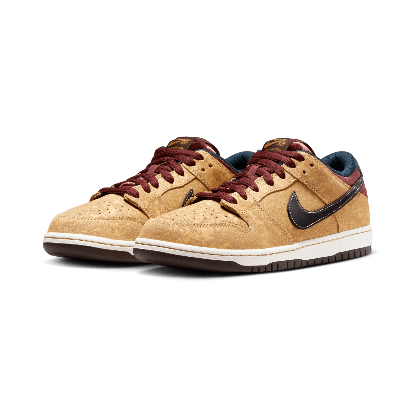 NIKE SB DUNK LOW PRO