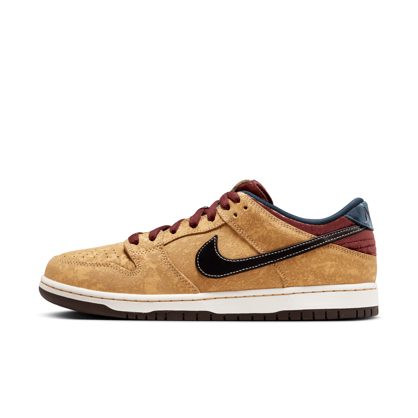 NIKE SB DUNK LOW PRO