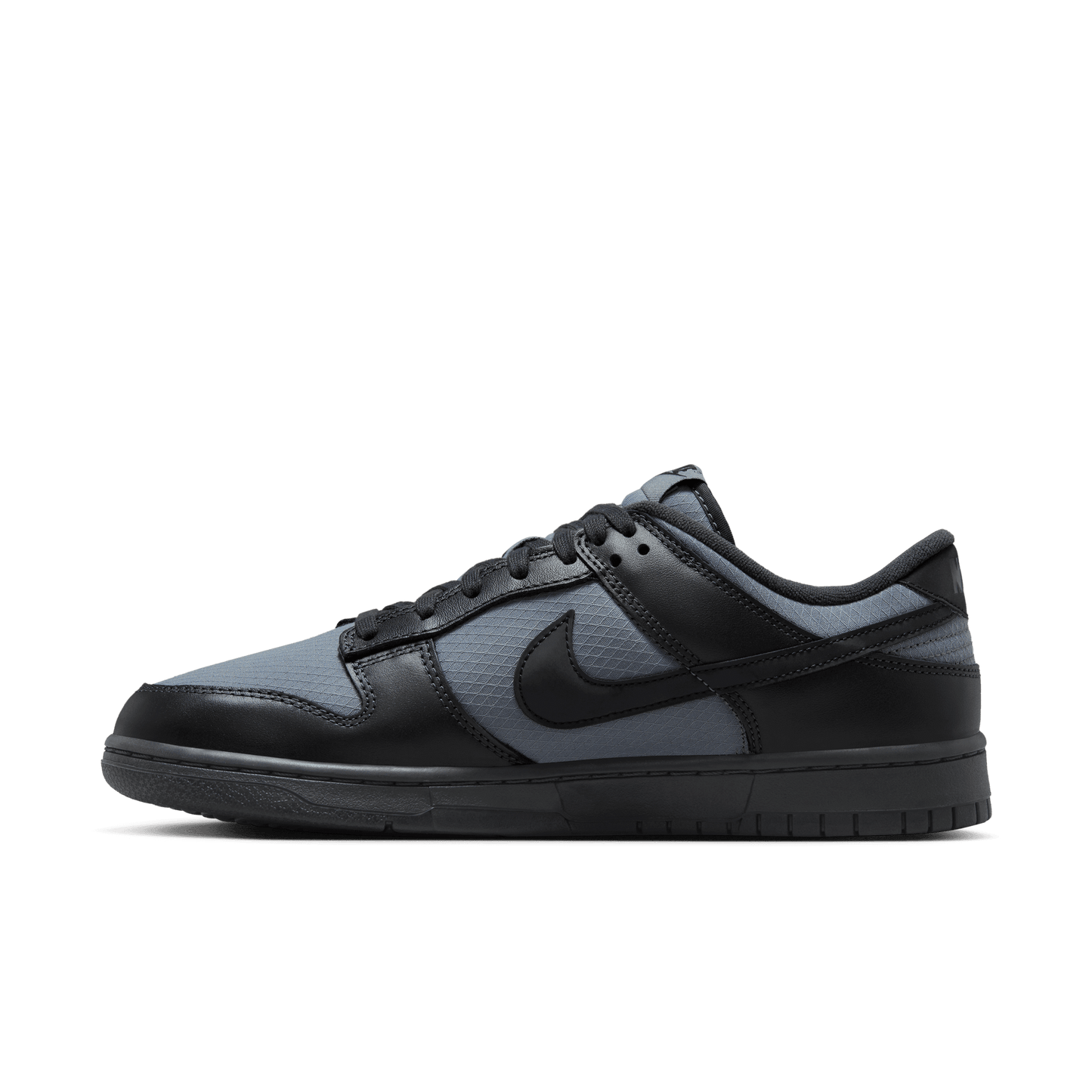 NIKE DUNK LOW RETRO SE