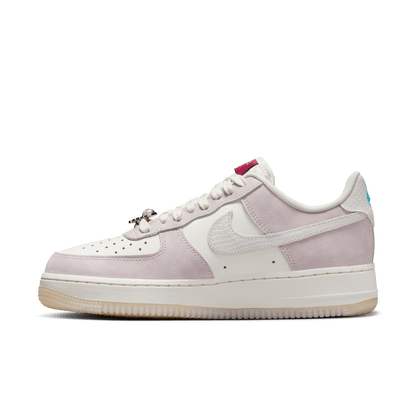 WMNS AIR FORCE 1 '07 LX