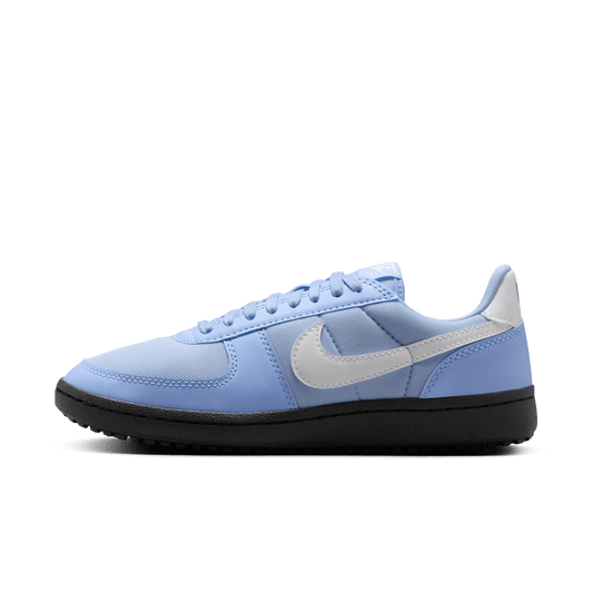 WMNS NIKE FIELD GENERAL