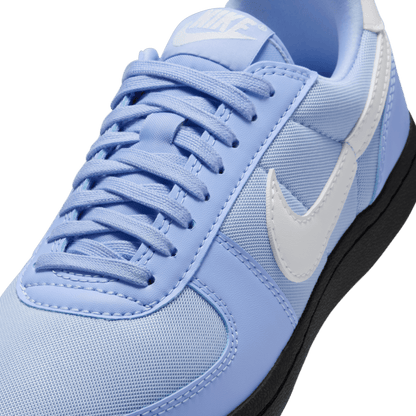WMNS NIKE FIELD GENERAL