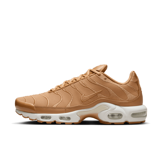 NIKE AIR MAX PLUS