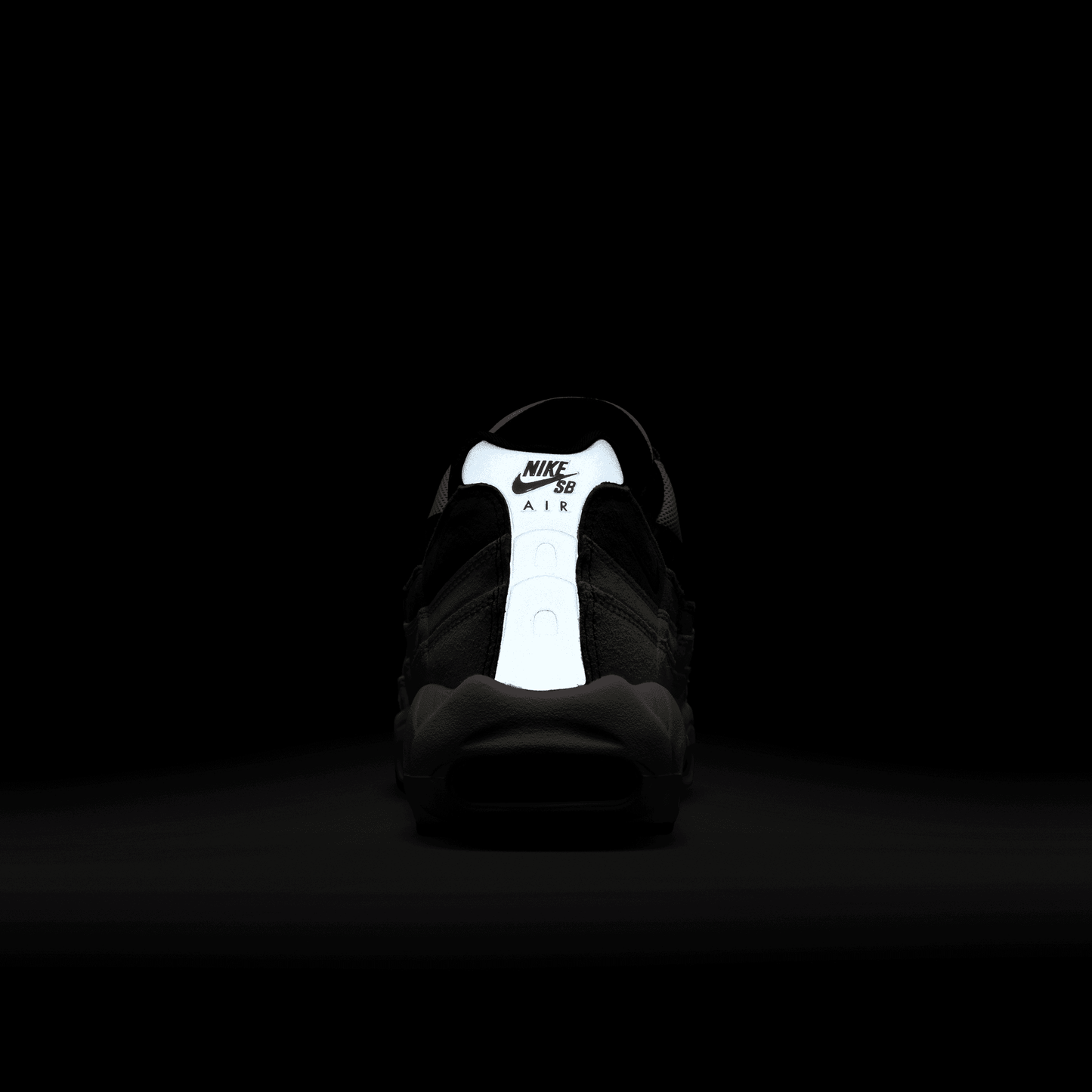 NIKE SB AIR MAX 95 KO