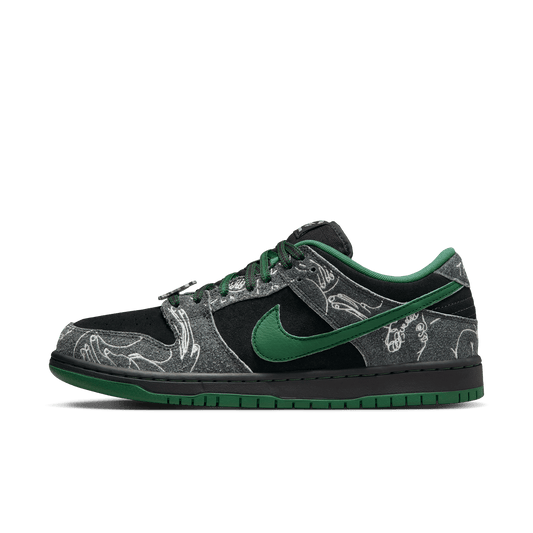 NIKE SB DUNK LOW