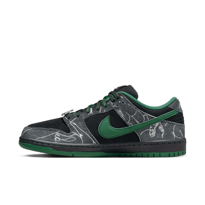 NIKE SB DUNK LOW