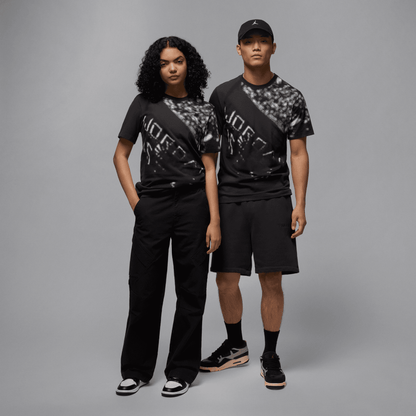 M J FLT MVP AOP SS CREW