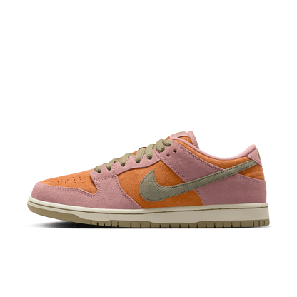 NIKE SB DUNK LOW PRO