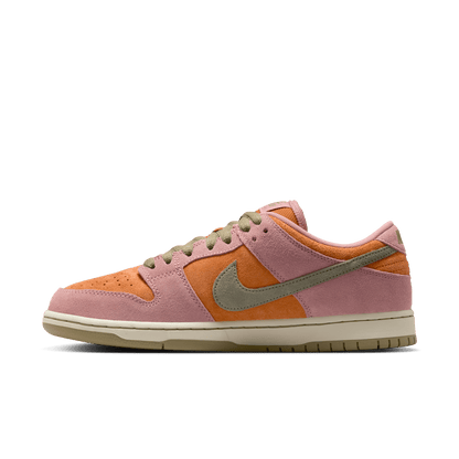 NIKE SB DUNK LOW PRO