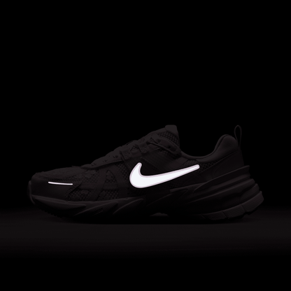 W NIKE V2K RUN