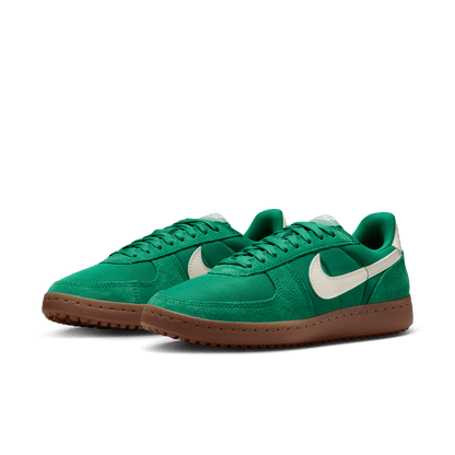 WMNS NIKE FIELD GENERAL
