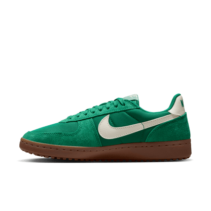 WMNS NIKE FIELD GENERAL