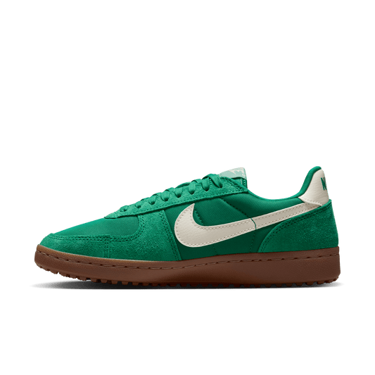 WMNS NIKE FIELD GENERAL
