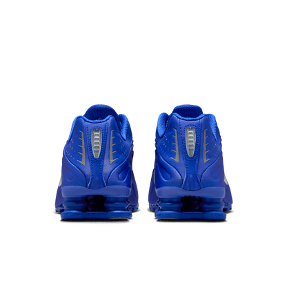 W NIKE SHOX R4