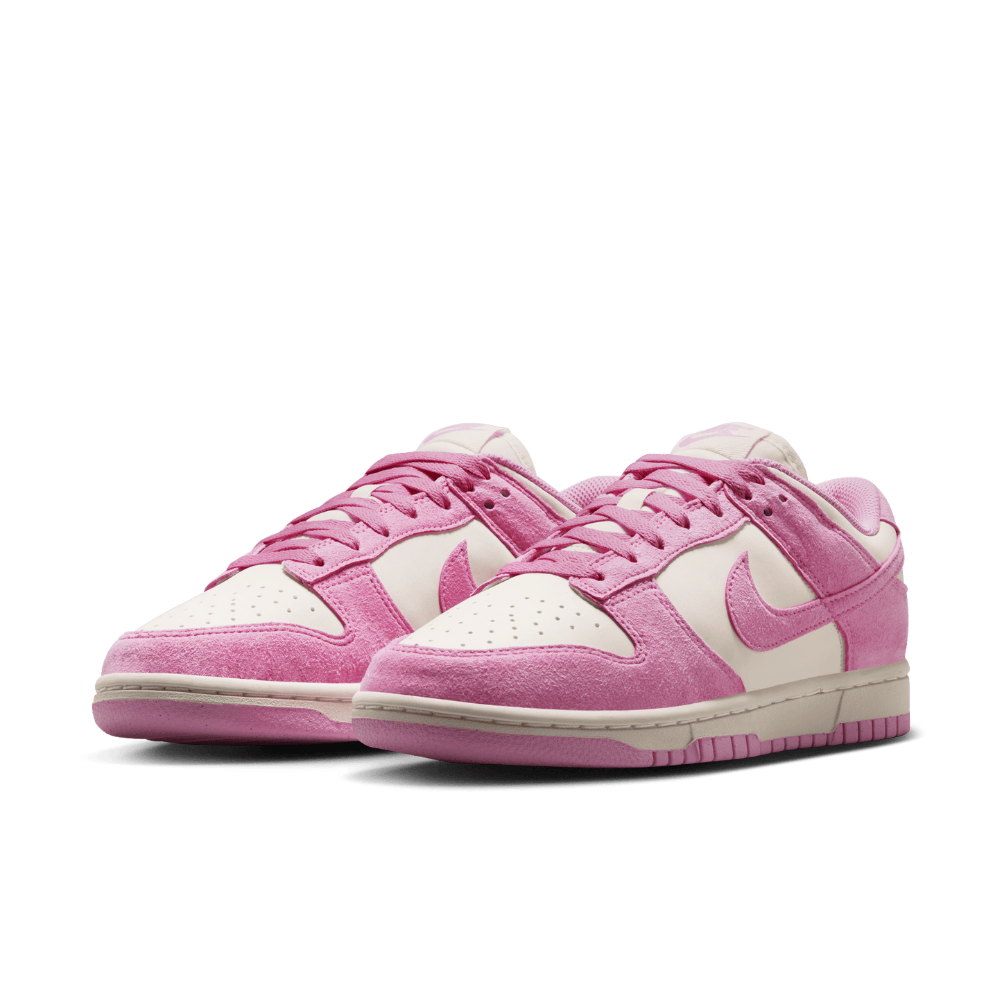 WMNS NIKE DUNK LOW