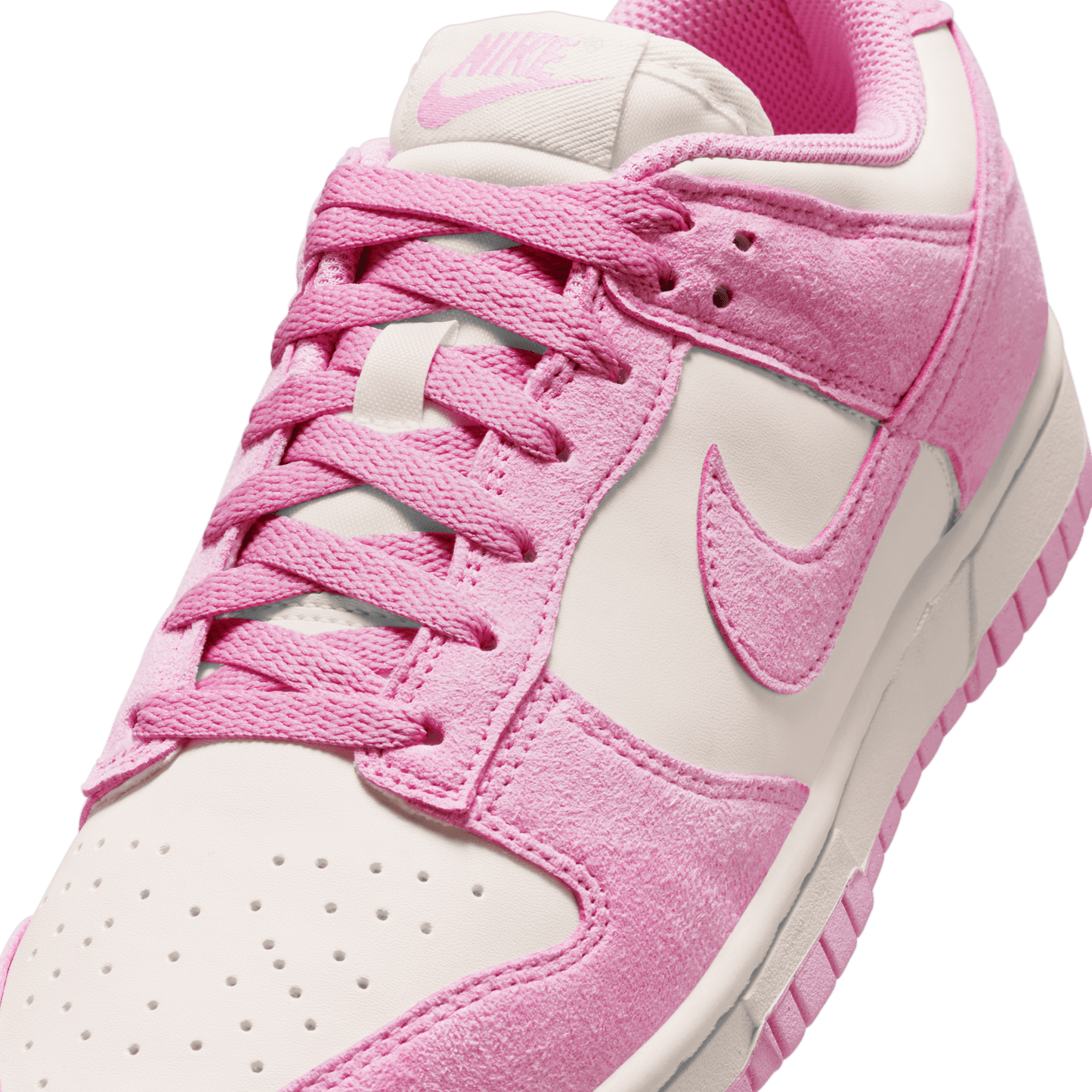 WMNS NIKE DUNK LOW
