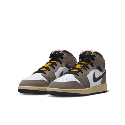 AIR JORDAN 1 MID SE (GS)