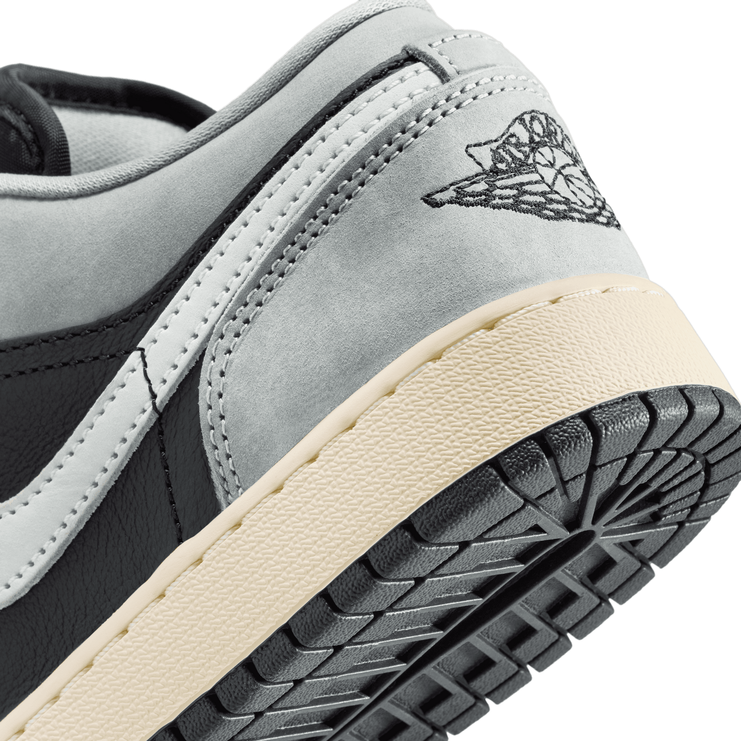 AIR JORDAN 1 LOW SE (GS)