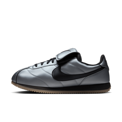 NIKE CORTEZ SE 99 Problems