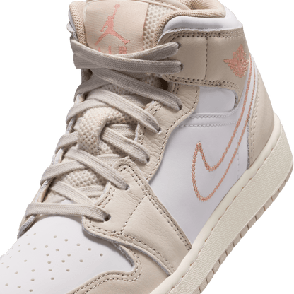 AIR JORDAN 1 MID SE (GS)