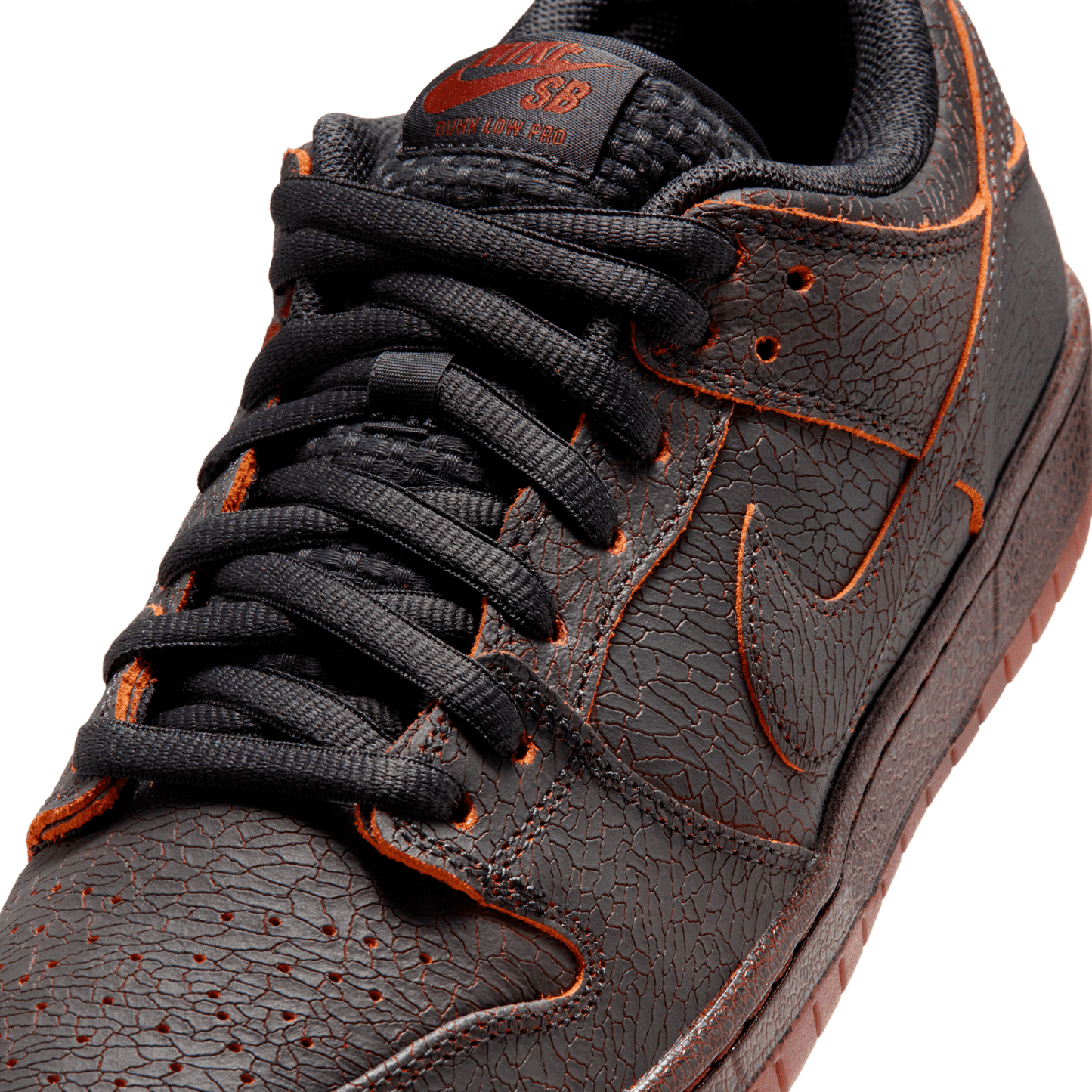 NIKE SB DUNK LOW PRO PRM "KRAMPUS"