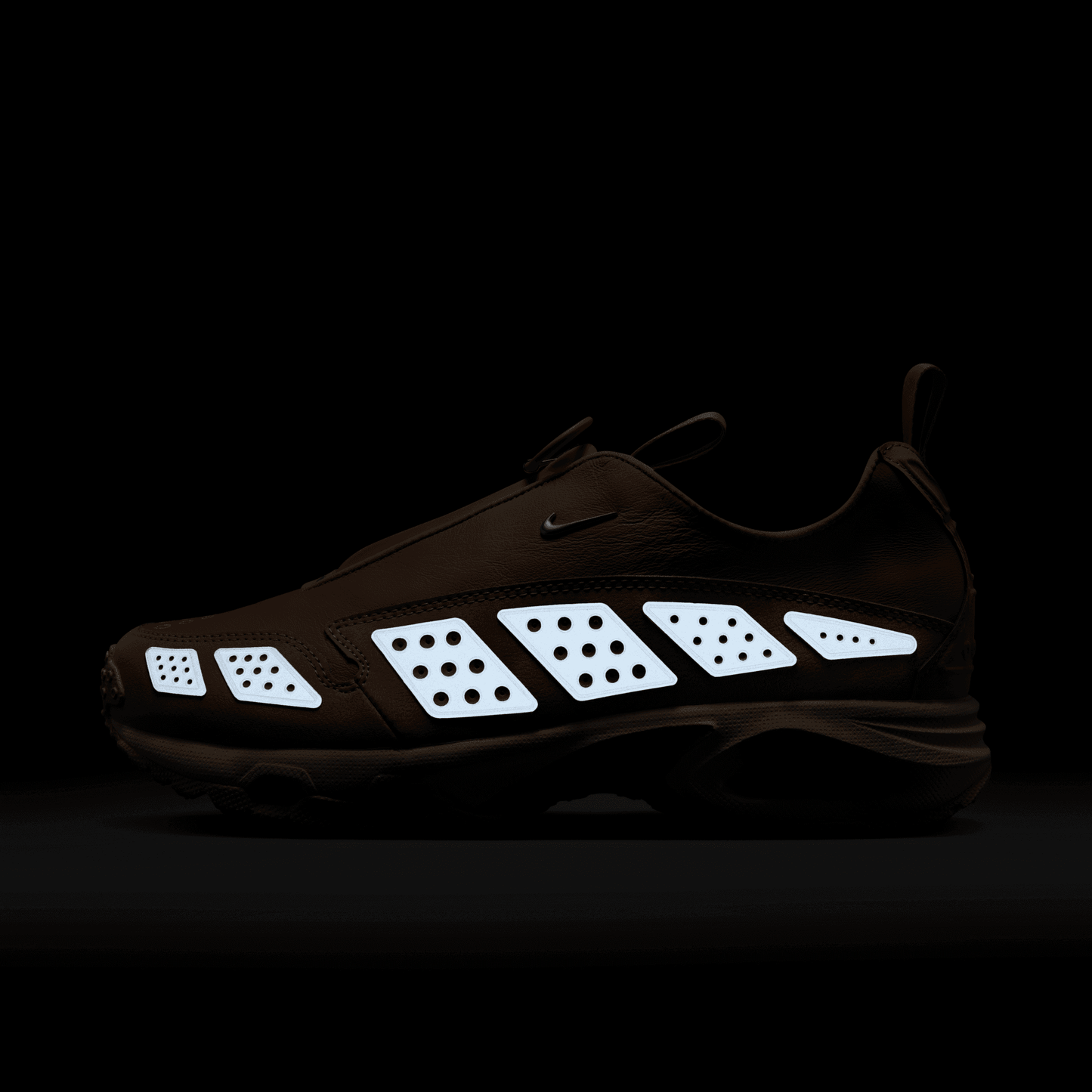 W NIKE AIR MAX SNDR PRM