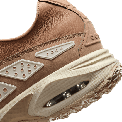 W NIKE AIR MAX SNDR PRM
