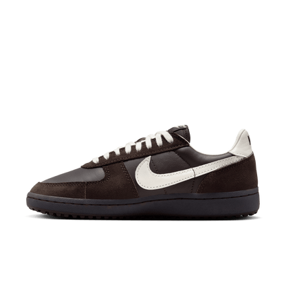 WMNS NIKE FIELD GENERAL