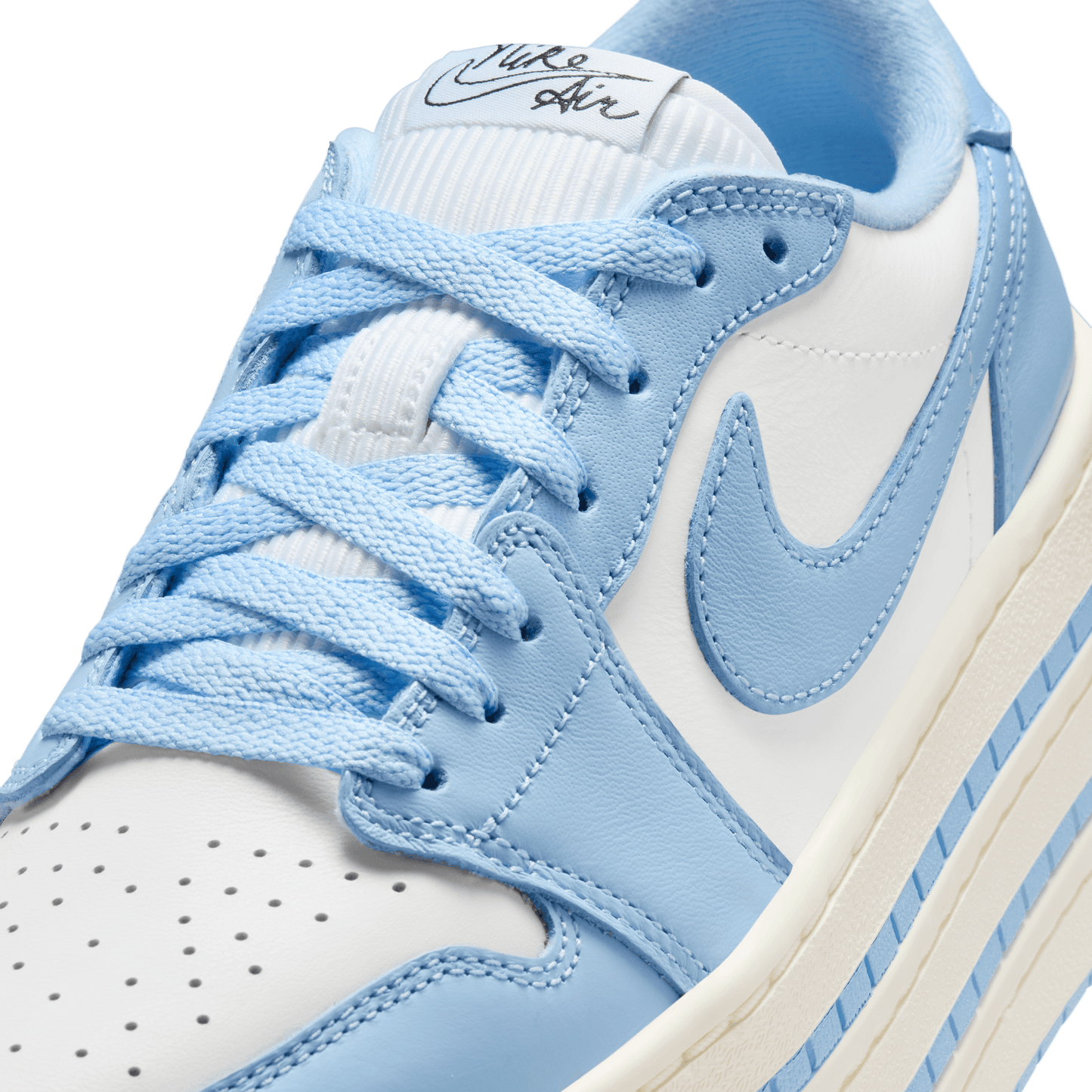 WMNS AIR JORDAN 1 TRIPLE STACK